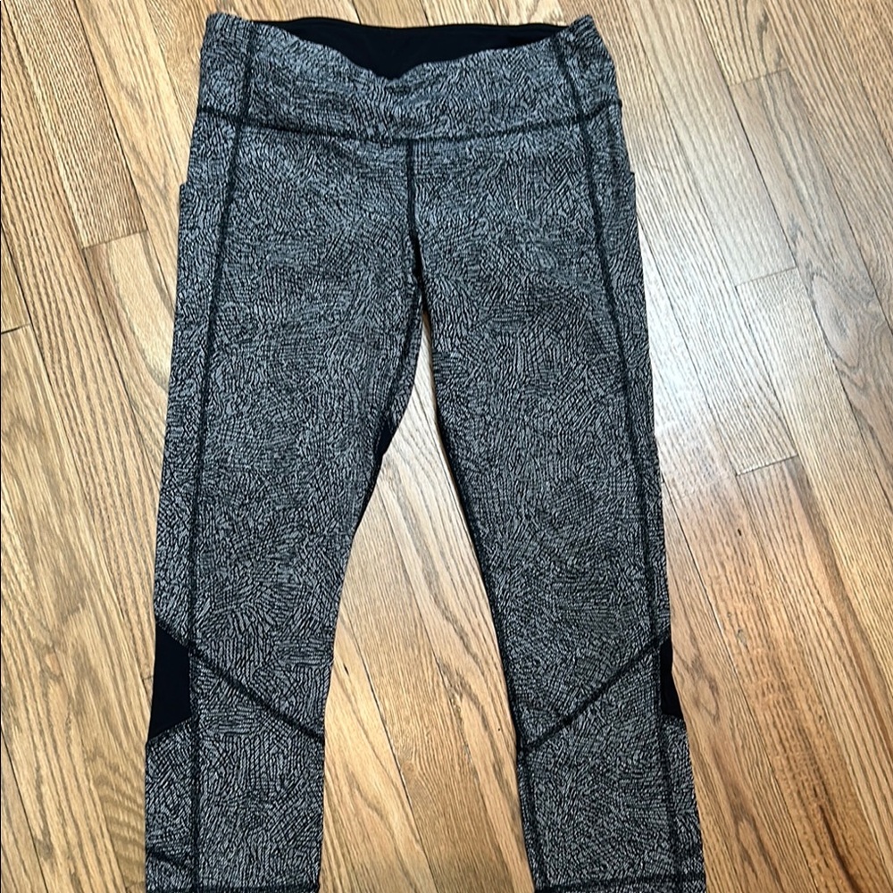 Lululemon Athletica Black and Gray Leggings